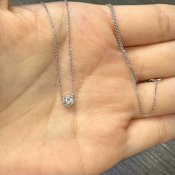 Beautiful Diamond Solitaire Necklace .40CT in solid 14k White Gold 18” - Picture 3 of 4